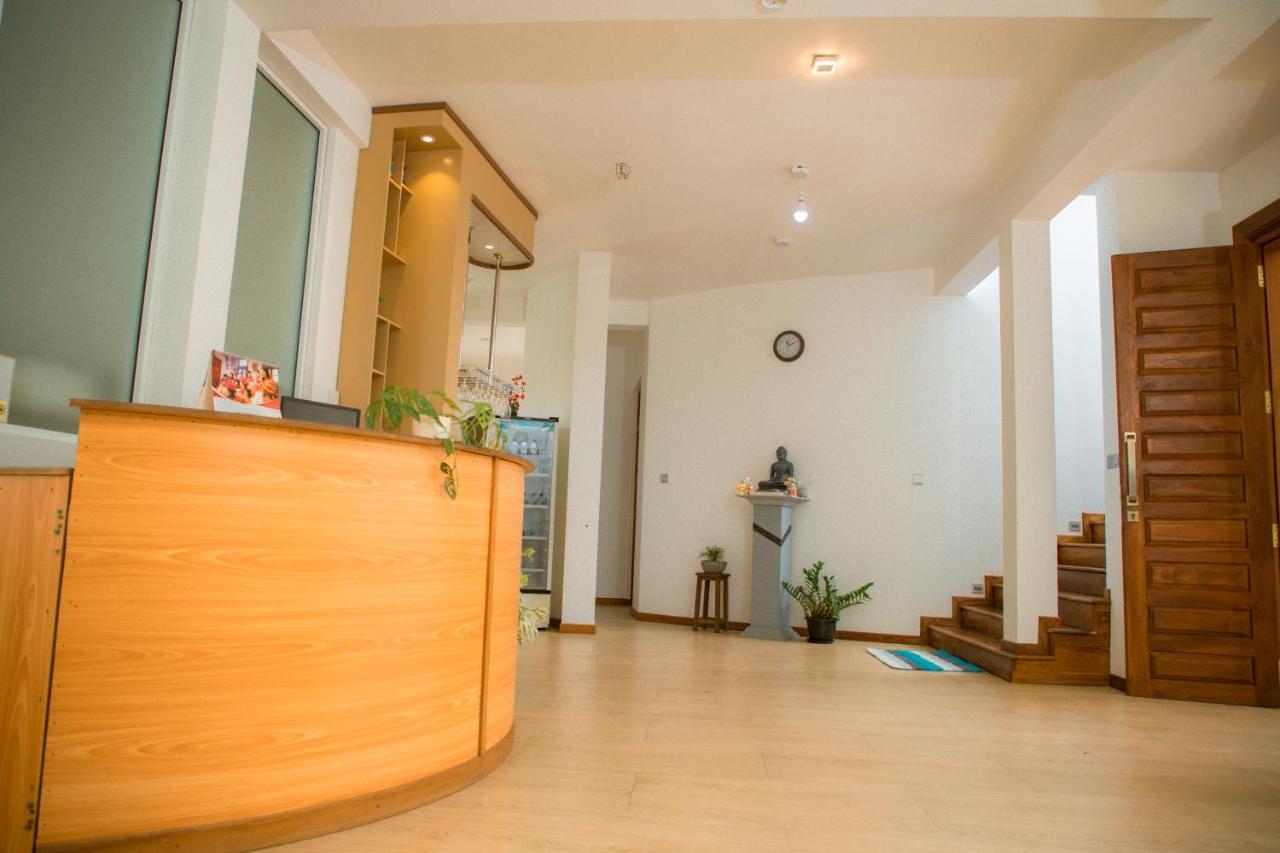 White House Hotel Mirissa Bagian luar foto